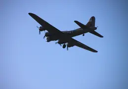 WWII B17 May 2013 2