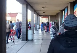 COVID-19 Line Outside Trader Joes 20200326 03