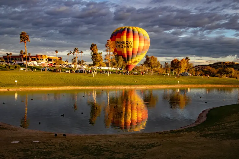 Fountain_Hills_50th_Anniversary_Balloon_Event_20240225_006.webp