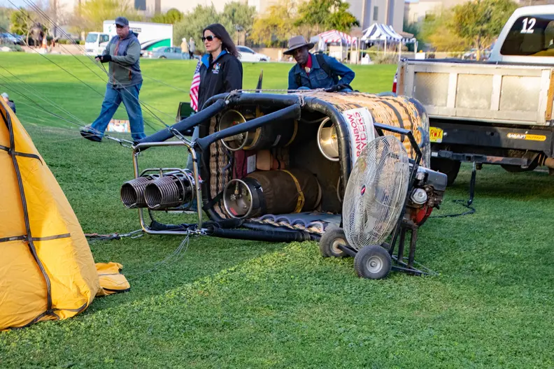 Fountain_Hills_50th_Anniversary_Balloon_Event_20240225_019.webp
