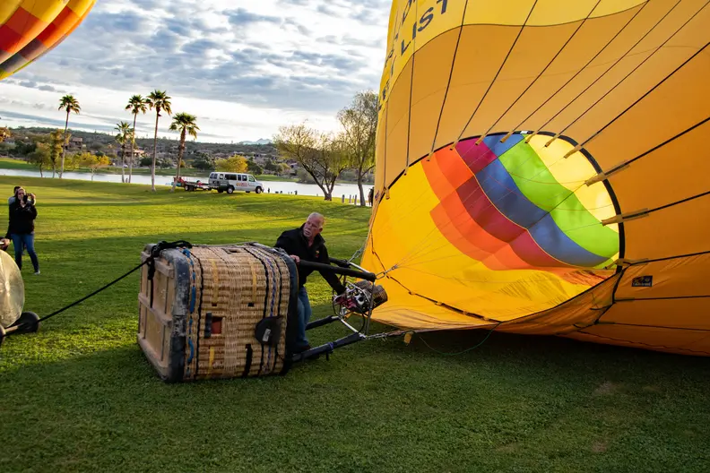Fountain_Hills_50th_Anniversary_Balloon_Event_20240225_031.webp
