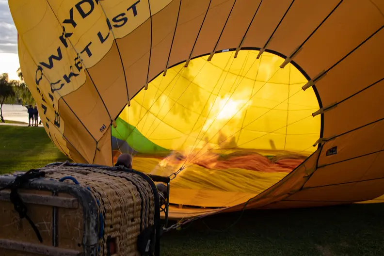 Fountain_Hills_50th_Anniversary_Balloon_Event_20240225_032.webp