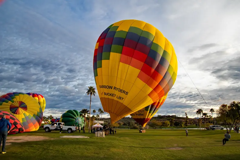 Fountain_Hills_50th_Anniversary_Balloon_Event_20240225_040.webp