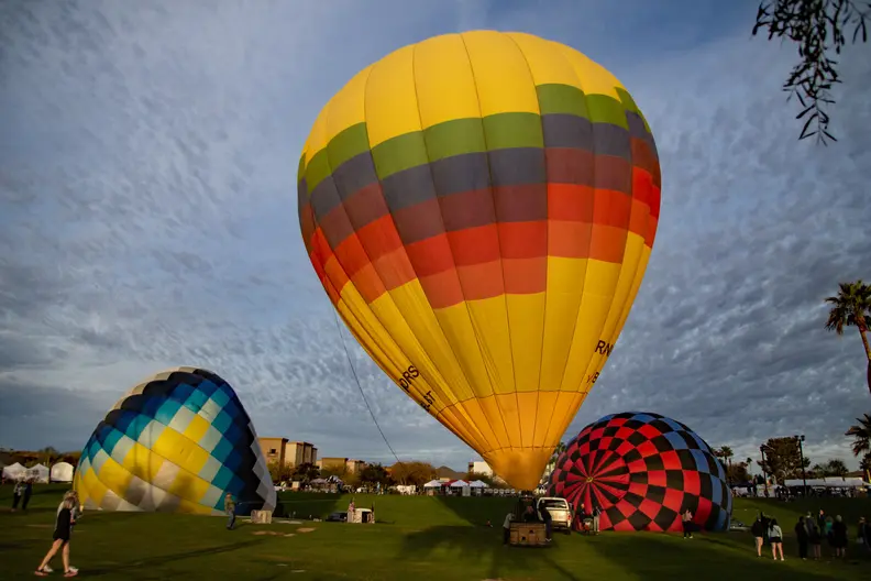 Fountain_Hills_50th_Anniversary_Balloon_Event_20240225_049.webp