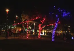Fountain Hills Stroll In The Glow 20231202 38