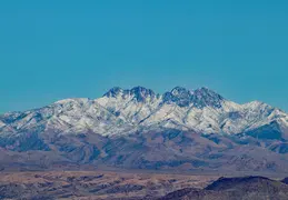 Four Peaks w Clouds n Snow 20250308 30