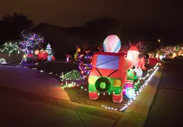 Neighborhood Christmas Lights 2021 026