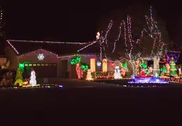 Neighborhood Christmas Lights 2021 032