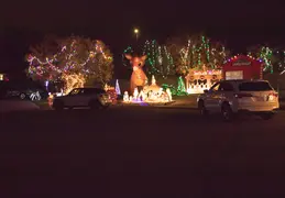 Neighborhood Christmas Lights 2021 044