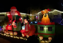 Neighborhood Christmas Lights 2022 10