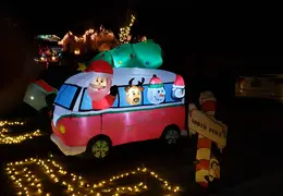 Neighborhood Christmas Lights 2022 13