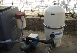 Pool Equipment 845 Ridge Dr 06