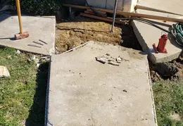 Repairing Concrete Walkway 20200225 06