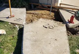 Repairing Concrete Walkway 20200225 07