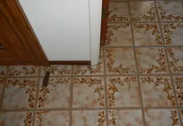 Tile Remodelling August 2012 016