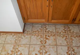 Tile Remodelling August 2012 024