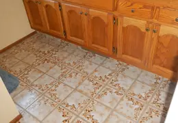 Tile Remodelling August 2012 025