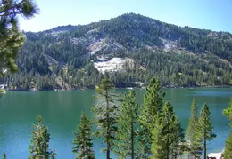 Desolation Wilderness Lake Aloha Backpacking October 2015 019