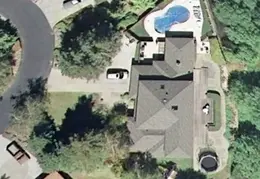 885 Ridge Dr