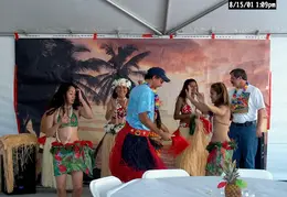 PGandE FFIOC Luau At Work 2001 048