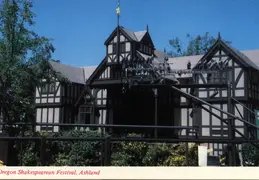 Ashland Elizabethan Stagehouse 01
