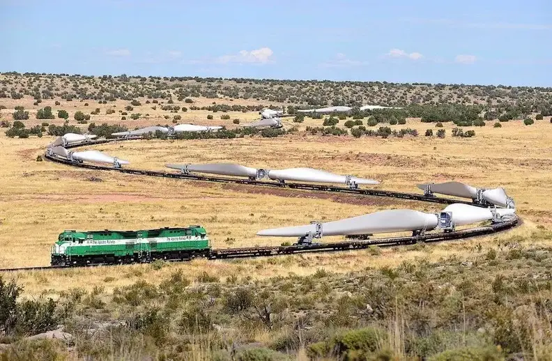 Apache_Railroad.webp