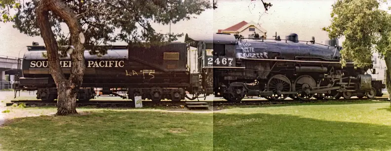 Engine_2467_011.webp