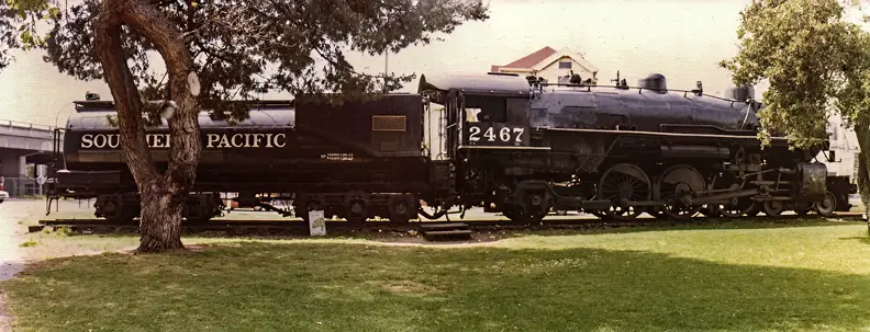 Engine_2467_012.webp