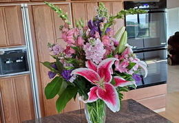CAL_Phone_Flowers